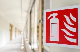 How does a fire extinguisher work?